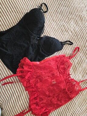 Women's Lace Corset Bundle | Size S/M | Red And Black